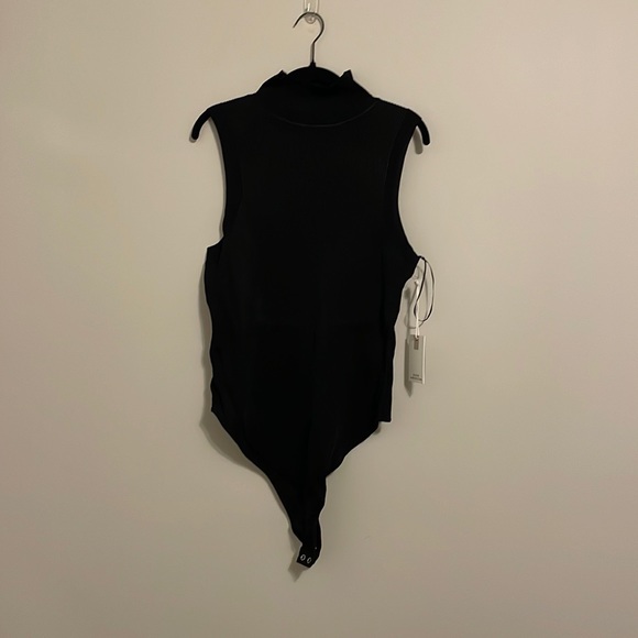 NWT! Good American black ribbed bodysuit - Picture 2 of 6